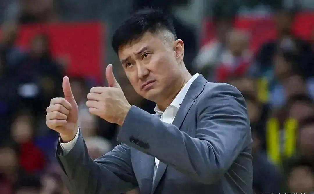 杜锋禁赛风云:吉伦沃特禁赛年限或取决于杜锋处罚