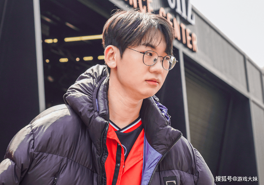 LOL赛事官方出现重大失误,msi宣传片中,Zeus出现在短片中