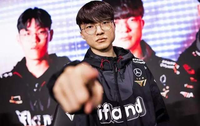 LPL选手道出扎心现状,那个男人千万不能退役,LOL面临巨大危机!