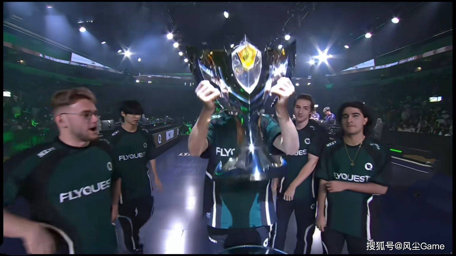 LOL首位联赛15冠王诞生!G2速通MKOI夺冠,S赛种子顺位全部确定