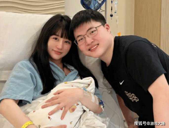 RNG被外卖公司收购,Uzi有复出希望,双方早有合作