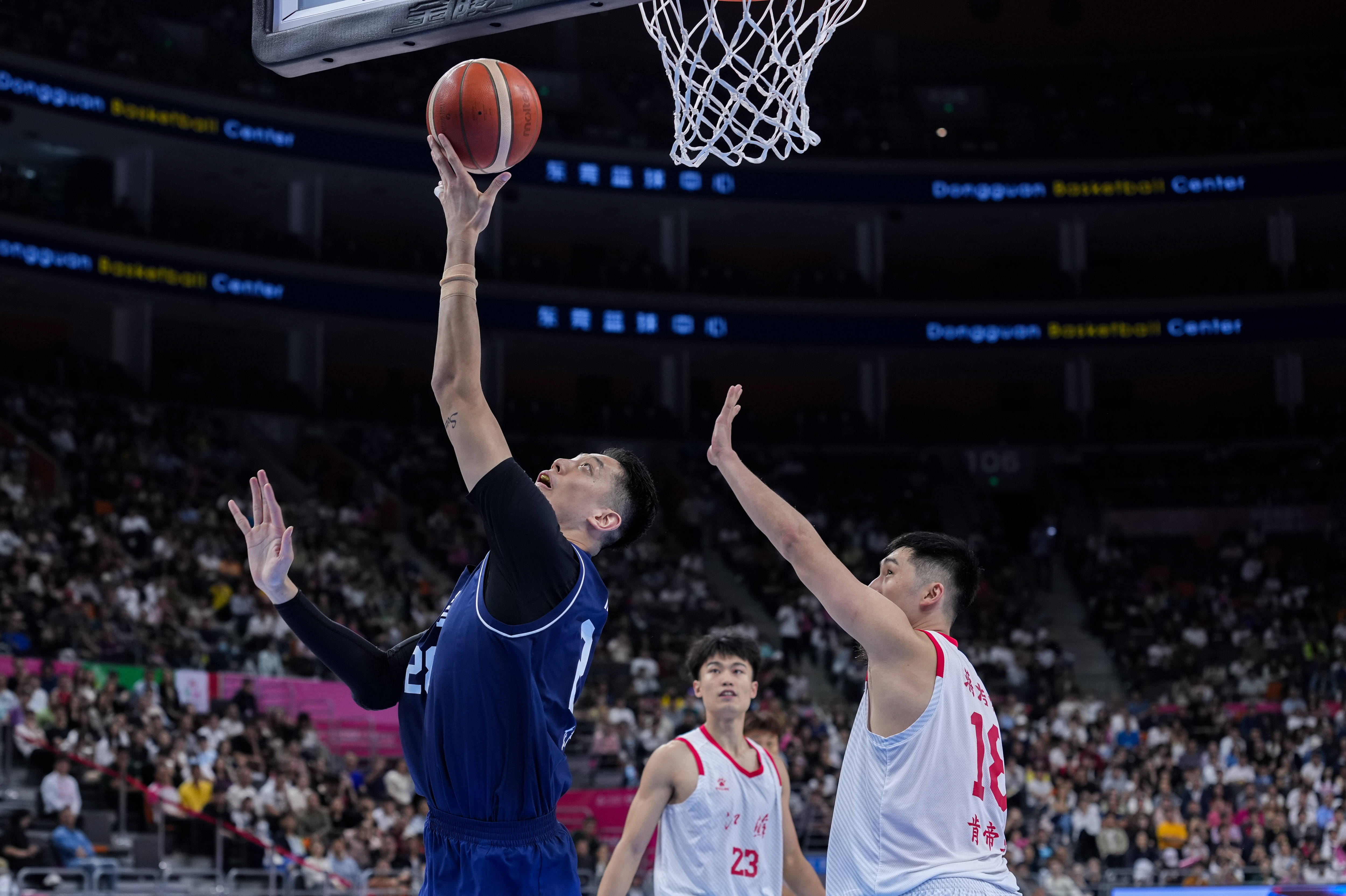 (全运会)篮球——男子成年组小组赛:广东胜江苏