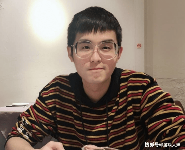 历届LPL最佳解说盘点,米勒获得3次,有一人能力强却始终拿不到奖